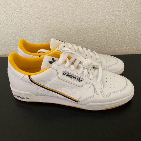 HOST PICK🔥 MENS ADIDAS CONTINENTAL 80 SNEAKERS 8 - Picture 2 of 8